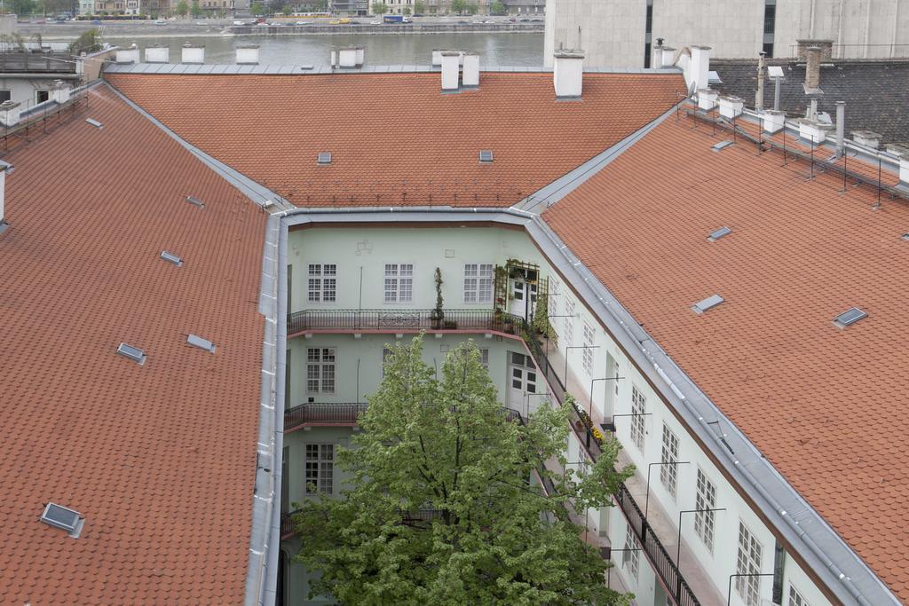 Aurora Apartment Danube View Budapest Esterno foto